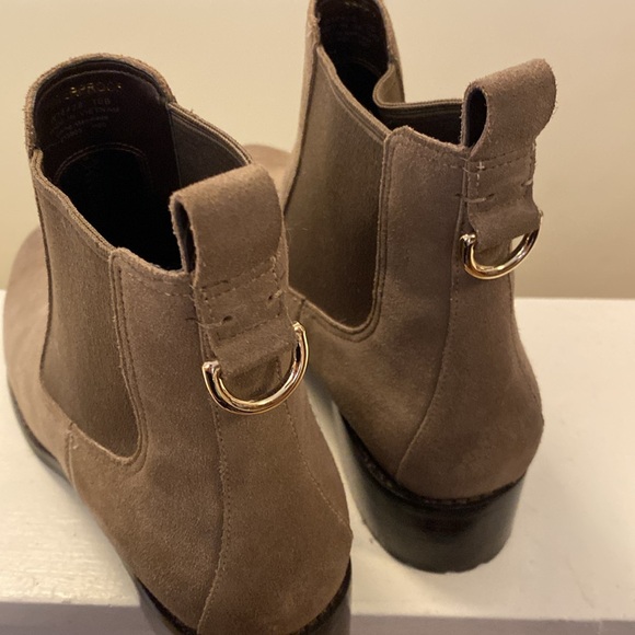 Cole Haan Newburg Waterproof Booties in Walnut Agora Waterproof Suede - Picture 3 of 6